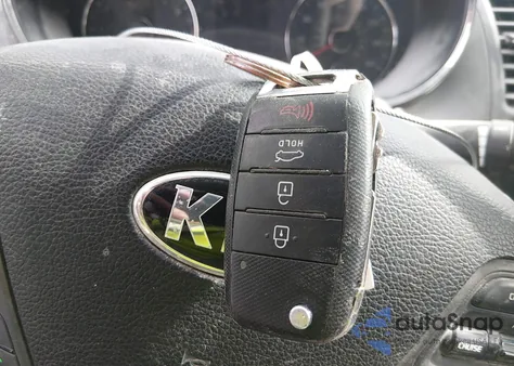 2014 Kia Forte Lx z USA, uszkodzony, nr VIN KNAFX4A61E5126326